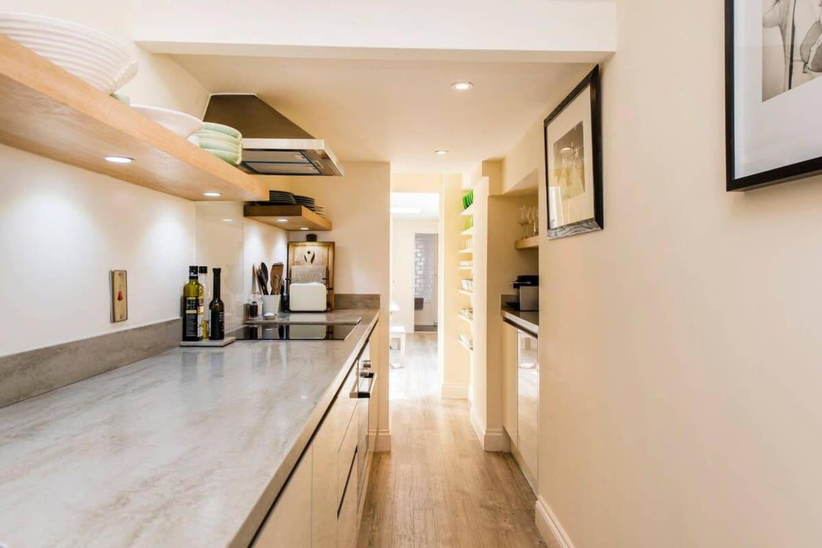 Apartamento Delightful 2 Bed In Notting Hill - 5 Min From Tube Londres Exterior foto