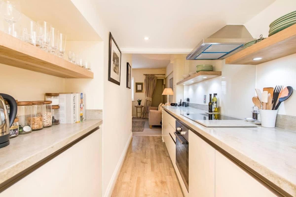 Apartamento Delightful 2 Bed In Notting Hill - 5 Min From Tube Londres Exterior foto
